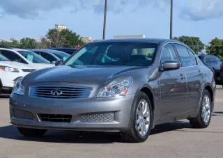 2009 Infiniti G37 Sedan x