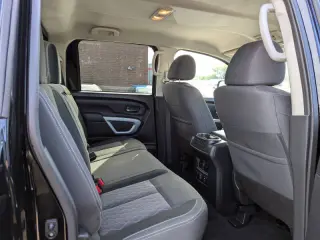 2024 Nissan Titan XD SV
