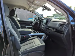 2024 Nissan Titan XD SV