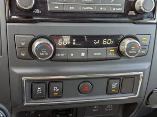 2024 Nissan Titan XD SV