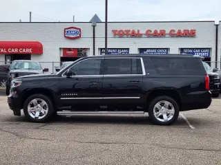2017 Chevrolet Suburban LT