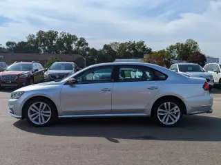 2019 Volkswagen Passat Wolfsburg