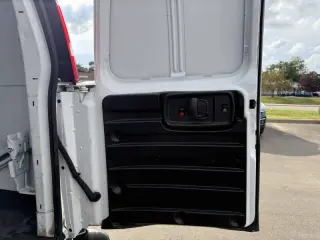 2020 Chevrolet Express 2500
