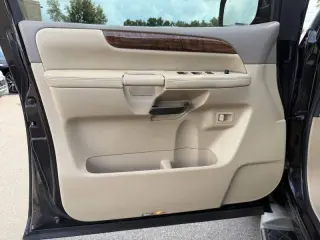 2014 Nissan Armada SL