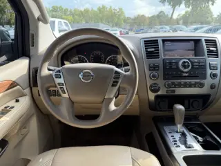 2014 Nissan Armada SL