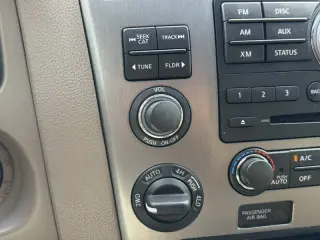 2014 Nissan Armada SL