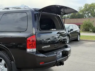 2014 Nissan Armada SL