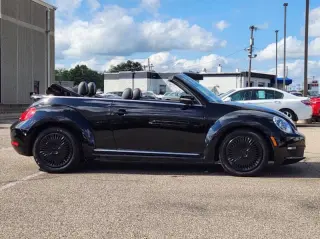 2015 Volkswagen Beetle Convertible 1.8T PZEV