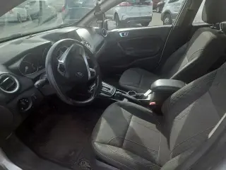 Ford Fiesta 2016 SE 4dr Hatchback