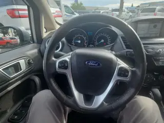 Ford Fiesta 2016 SE 4dr Hatchback