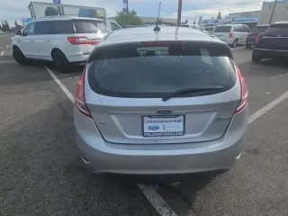Ford Fiesta 2016 SE 4dr Hatchback
