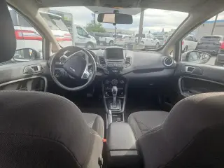 Ford Fiesta 2016 SE 4dr Hatchback