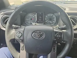 Toyota Tacoma 2018 4x4 TRD Pro 4dr Double Cab 5.0 ft SB 6M