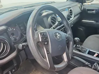 Toyota Tacoma 2018 4x4 TRD Pro 4dr Double Cab 5.0 ft SB 6M