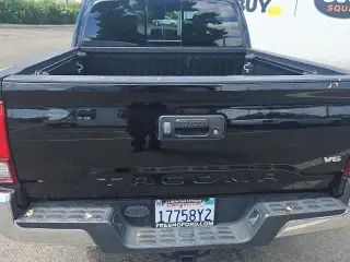Toyota Tacoma 2018 4x4 TRD Pro 4dr Double Cab 5.0 ft SB 6M