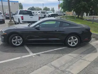 Ford Mustang 2023 EcoBoost Premium 2dr Fastback