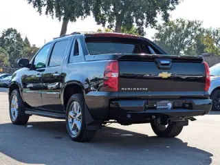 2013 Chevrolet Avalanche LTZ Black Diamond