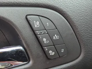 2013 Chevrolet Avalanche LTZ Black Diamond