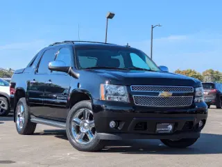2013 Chevrolet Avalanche LTZ Black Diamond