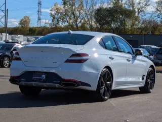 2023 Genesis G70 3.3T Standard