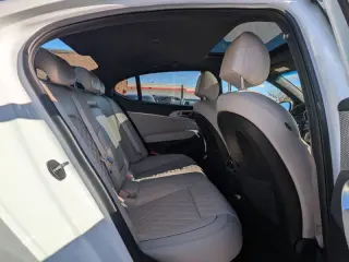 2023 Genesis G70 3.3T Standard