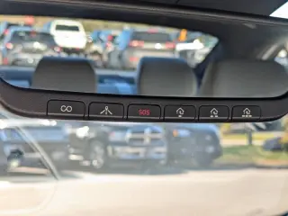 2023 Genesis G70 3.3T Standard