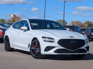 2023 Genesis G70 3.3T Standard