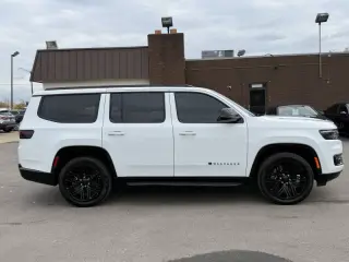 2024 Jeep Wagoneer Carbide