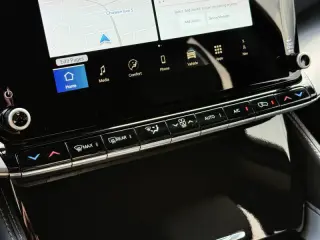 2024 Jeep Wagoneer Carbide
