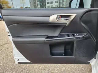 2014 Lexus CT 200h