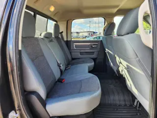 2018 RAM 1500 SLT