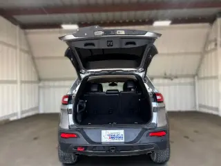 Jeep Cherokee 2018 4x4 Trailhawk L Plus 4dr SUV
