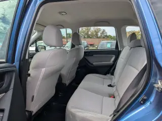 2017 Subaru Forester 2.5i