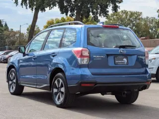 2017 Subaru Forester 2.5i