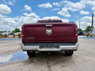 Ram 1500 2022 4x2 Laramie 4dr Crew Cab 5.6 ft. SB Pickup