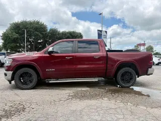 Ram 1500 2022 4x2 Laramie 4dr Crew Cab 5.6 ft. SB Pickup