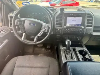 Ford F-150 2019 4x4 XL 4dr SuperCrew 5.5 ft. SB