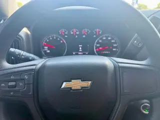 Chevrolet Silverado 1500 2023 4x2 Custom 4dr Crew Cab 5.8 ft. SB