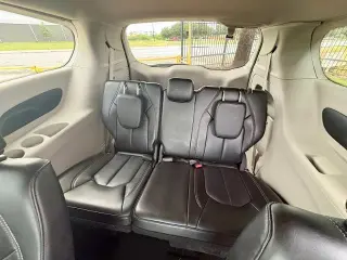 Chrysler Pacifica 2024 Touring L 4dr Mini-Van