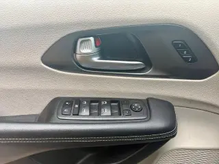 Chrysler Pacifica 2024 Touring L 4dr Mini-Van