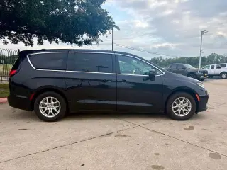 Chrysler Pacifica 2024 Touring L 4dr Mini-Van