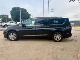 Chrysler Pacifica 2024 Touring L 4dr Mini-Van
