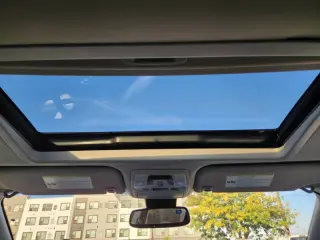 2018 Toyota Sienna XLE 7-Passenger Auto Access Seat