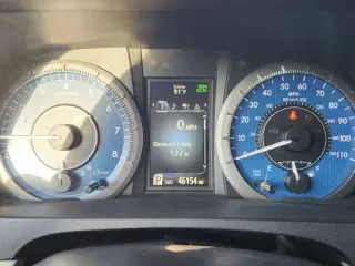 2018 Toyota Sienna XLE 7-Passenger Auto Access Seat