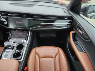 2021 Audi Q8 quattro Premium Plus 55 TFSI