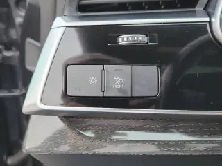 2021 Audi Q8 quattro Premium Plus 55 TFSI