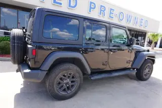 Jeep Wrangler 2024 4x4 Sport 4dr SUV