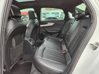 2017 Audi A4 2.0T quattro Premium Plus