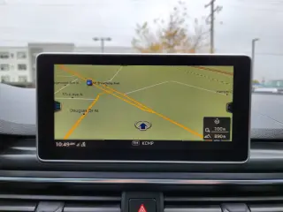 2017 Audi A4 2.0T quattro Premium Plus