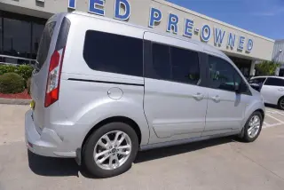 Ford Transit Connect 2017 XLT 4dr LWB Mini-Van w/Rear Liftgate